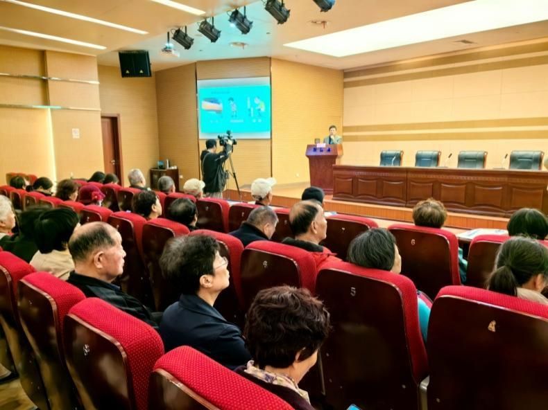 “養(yǎng)老易購(gòu)”平臺(tái)邀請(qǐng)康養(yǎng)專家講座