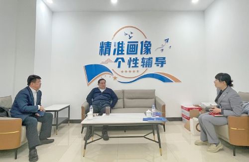 濟(jì)南高新區(qū)審批服務(wù)部熱線小組:打造利企便民暖心線 樹立營商環(huán)境金口碑