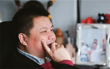 快樂(lè)購(gòu)董事長(zhǎng)、總經(jīng)理陳剛認(rèn)為公司發(fā)展領(lǐng)先半步就好，“在別人不講誠(chéng)信的時(shí)候我們講誠(chéng)信，在別人開(kāi)始講誠(chéng)信的時(shí)候我們已經(jīng)進(jìn)入了全媒體平臺(tái)時(shí)代。”