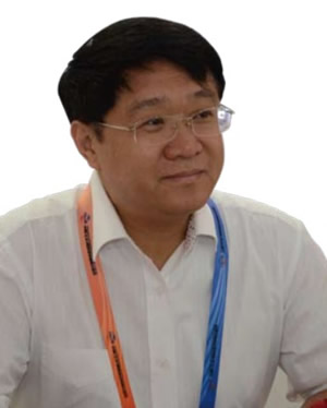 哈爾濱市商務(wù)局局長(zhǎng)姚勁松