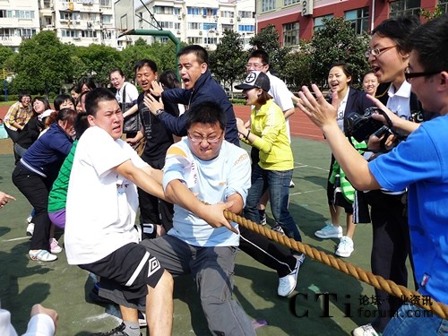 招商銀行信用卡客服呼叫中心 招商銀行信用卡運動會