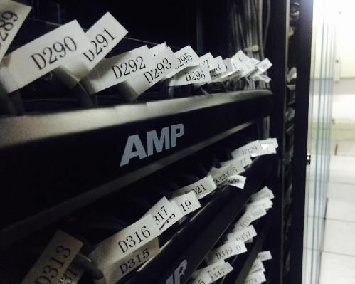 融金匯銀呼叫中心機房設(shè)備